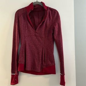Lululemon 1/4 zip, deep red color, size is not indicated on top, estimate size 4